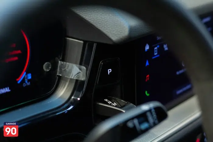 Porsche Cayenne 2024 - صورة 14