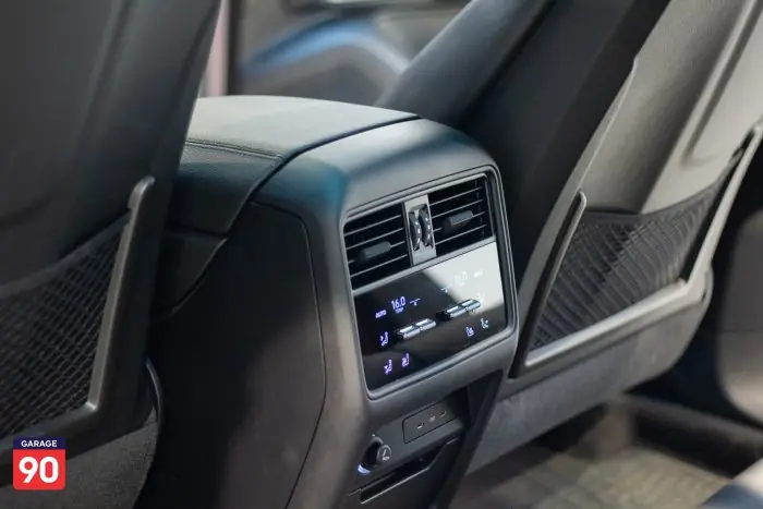 Porsche Cayenne 2024 - صورة 15