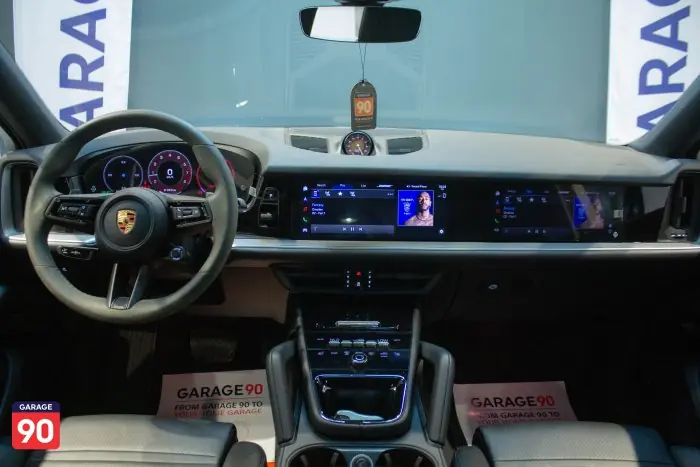 Porsche Cayenne 2024 - صورة 11