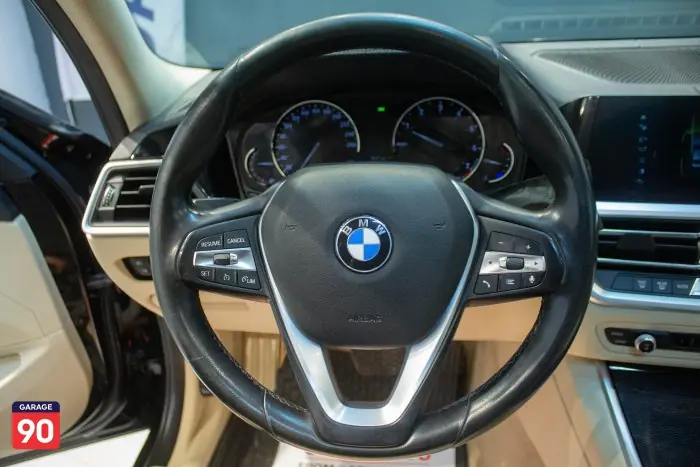 bmw 320i 2020 - صورة 13