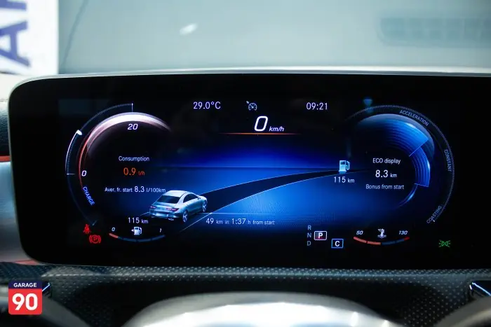 Mercedes-Benz CLA200 2020 - صورة 17