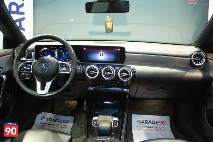 Mercedes-Benz CLA200 2020 - صورة 12