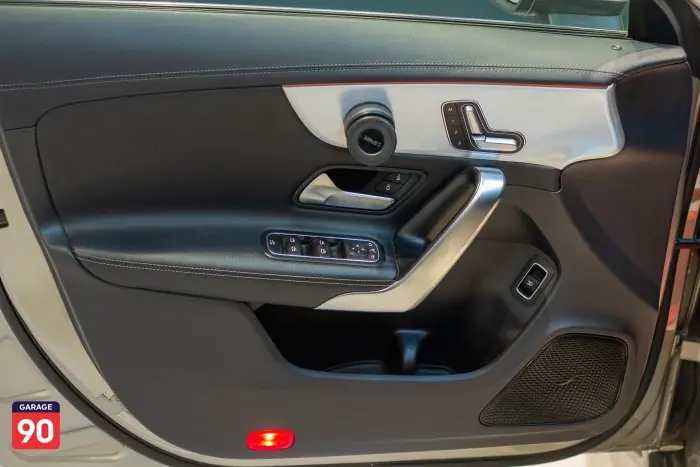 Mercedes-Benz CLA200 2020 - صورة 18