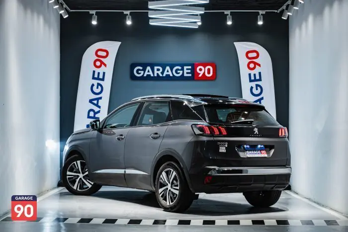 Peugeot 3008 2023 - صورة 5