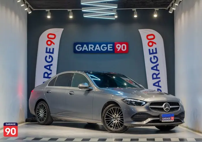 Mercedes-Benz C180 2023 - صورة 3