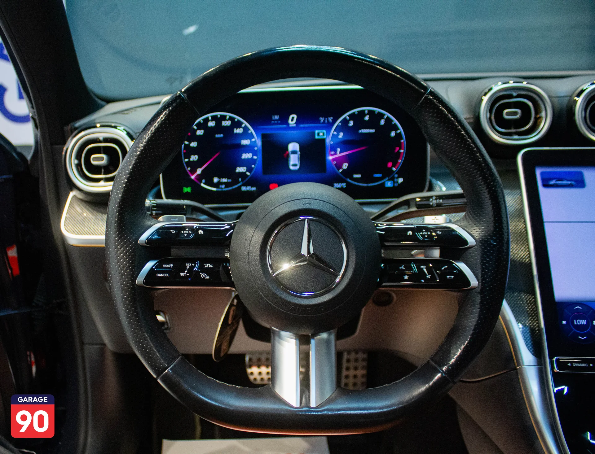 Mercedes C180 AMG Wakeel 2023 - صورة 14