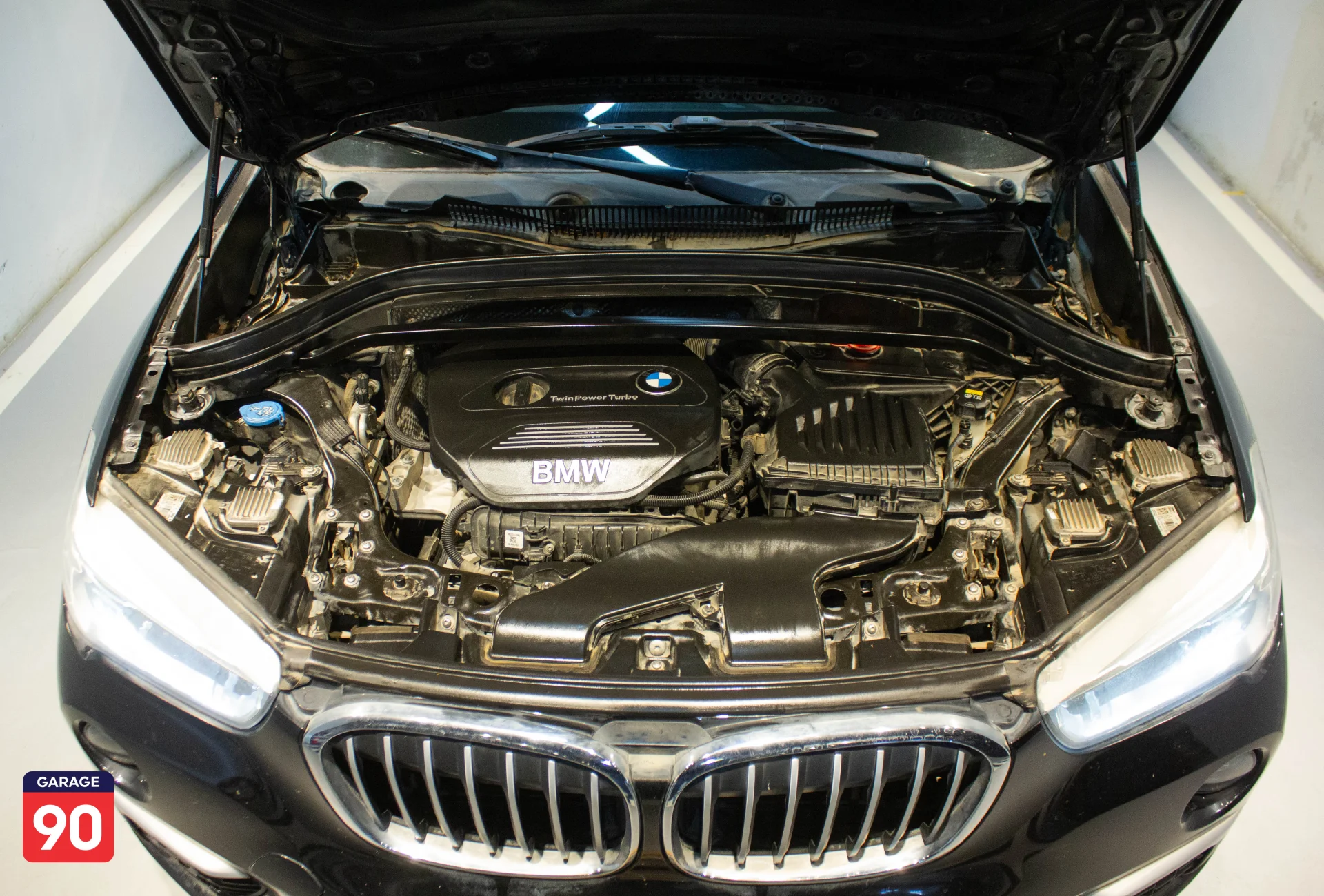 BMW X1 X-Line Wakeel 2017 - صورة 7
