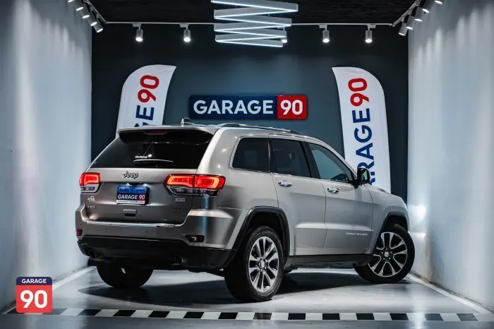 Jeep Grand Cherokee 2018 - صورة 6