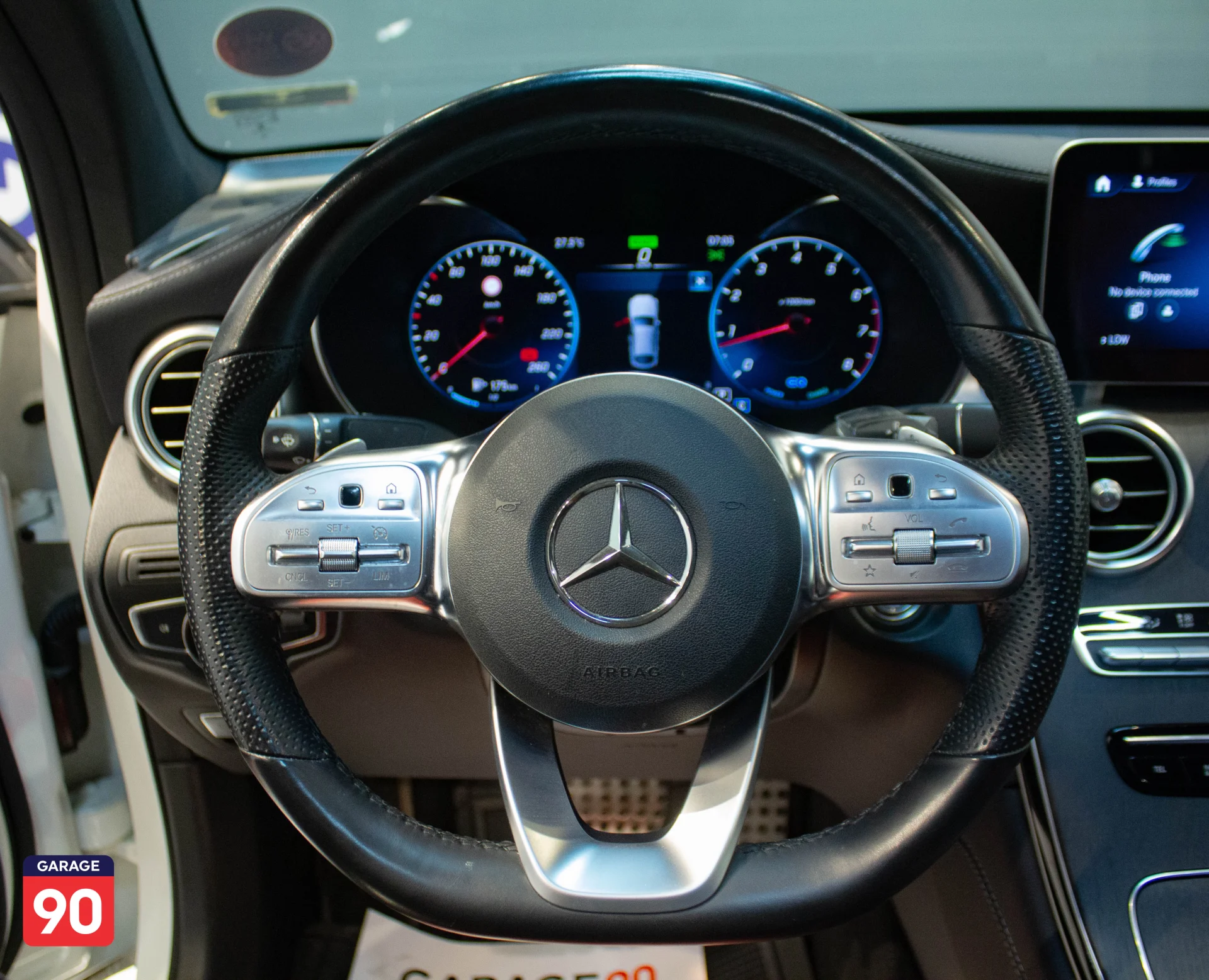 Mercedes GLC300 AMG import 2020 - صورة 13