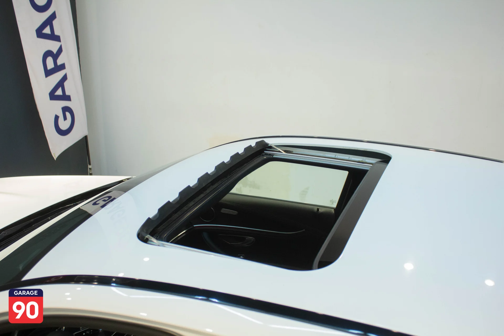 Mercedes E200 Aventguard Plus Import 2022 - صورة 8