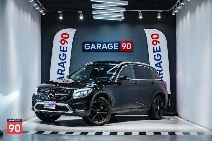 Mercedes-Benz GLC300 2019 - صورة 2