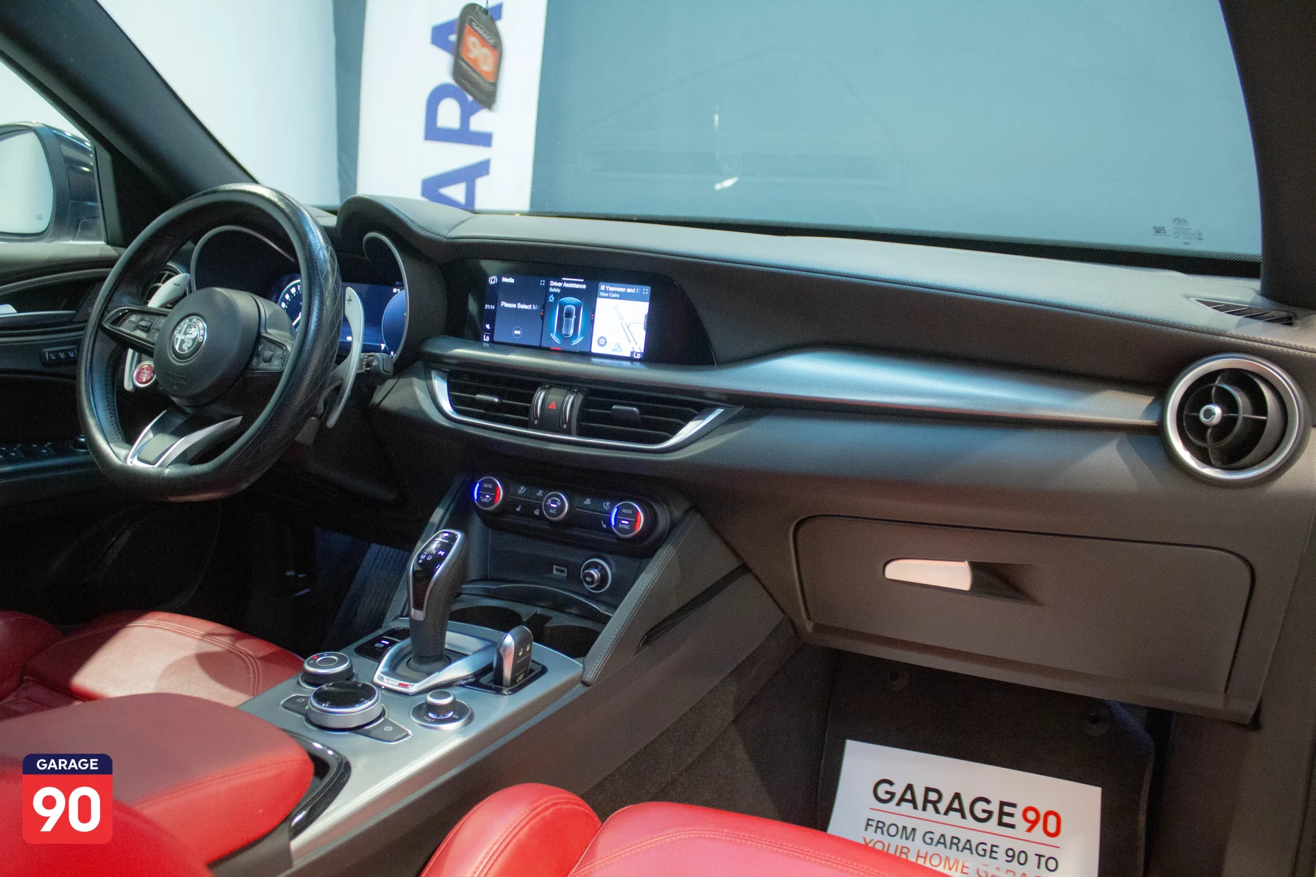 Alfa Romeo Stelvio Veloce Wakeel 2024 - صورة 12