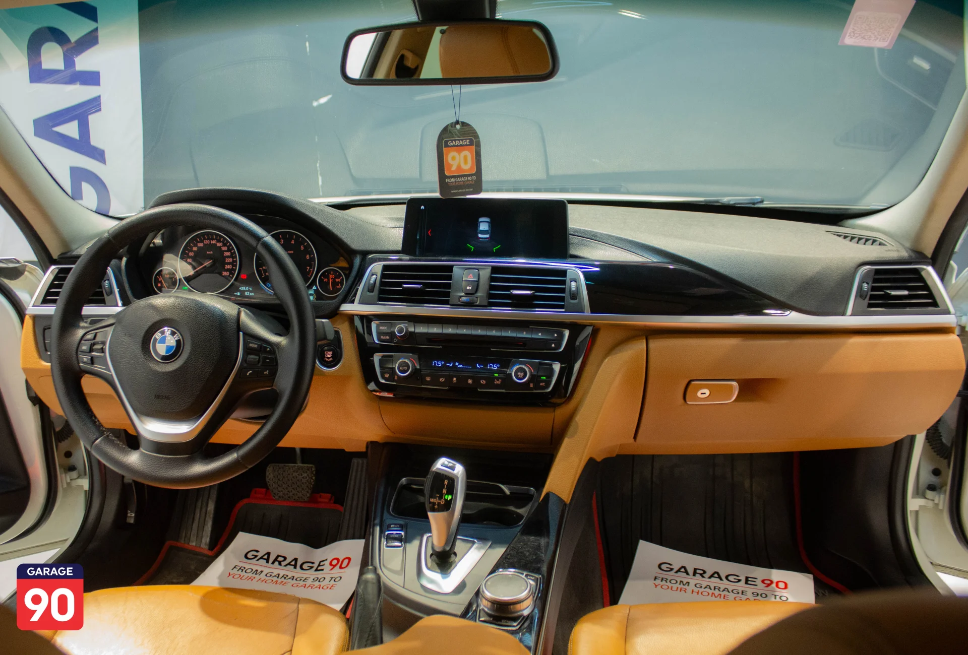 Bmw 318i Luxury Wakeel 2018 - صورة 10
