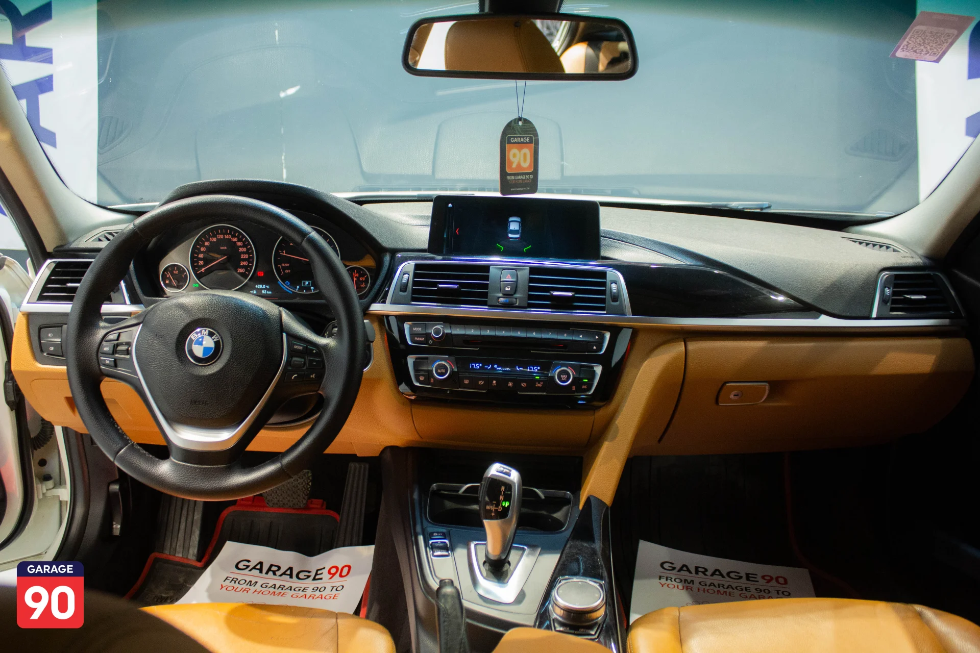 Bmw 318i Luxury Wakeel 2018 - صورة 9