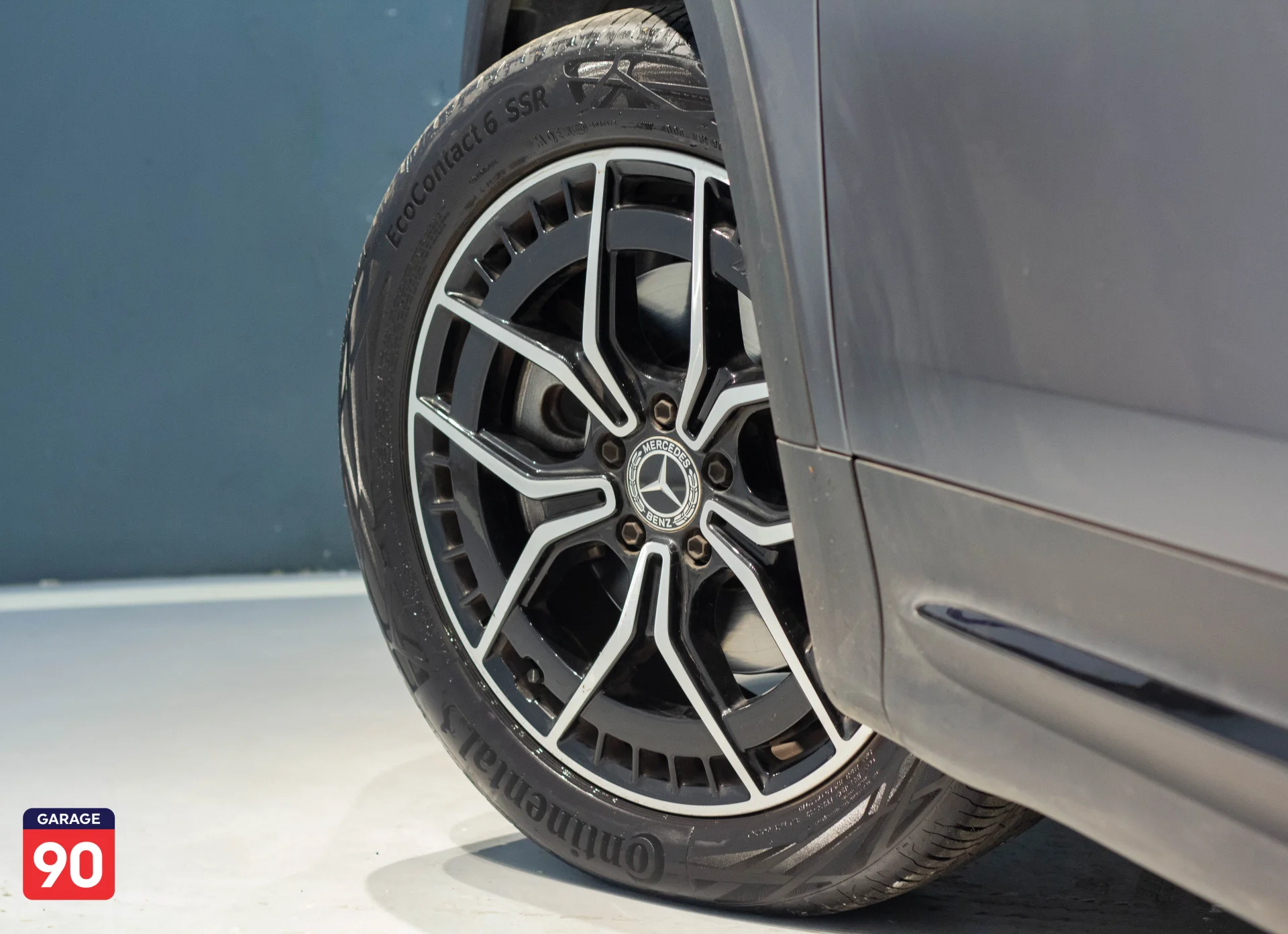Mercedes EQB350 Wakeel 2023 - صورة 9