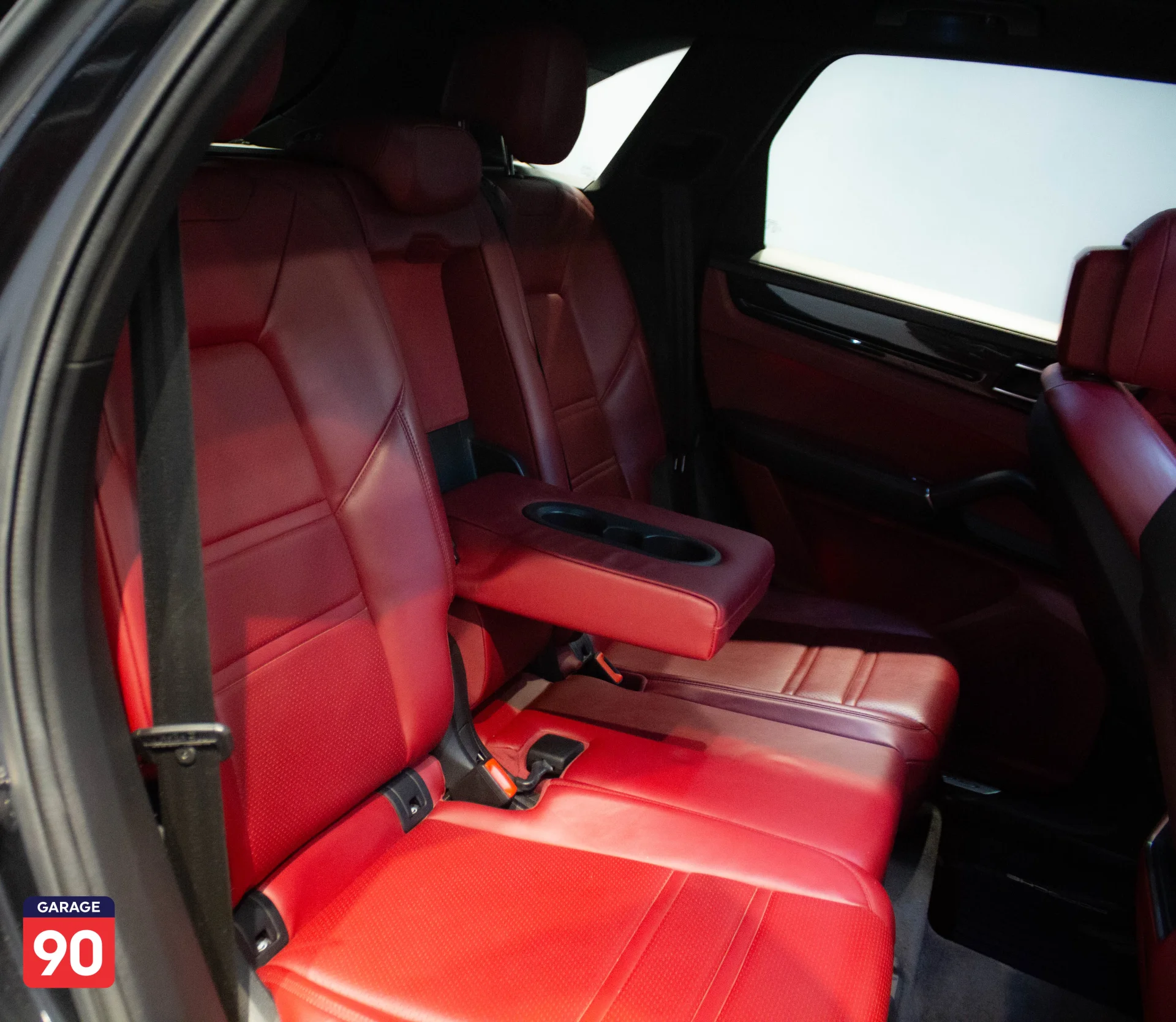 Porsche Cayenne SUV Wakeel  2021 - صورة 19