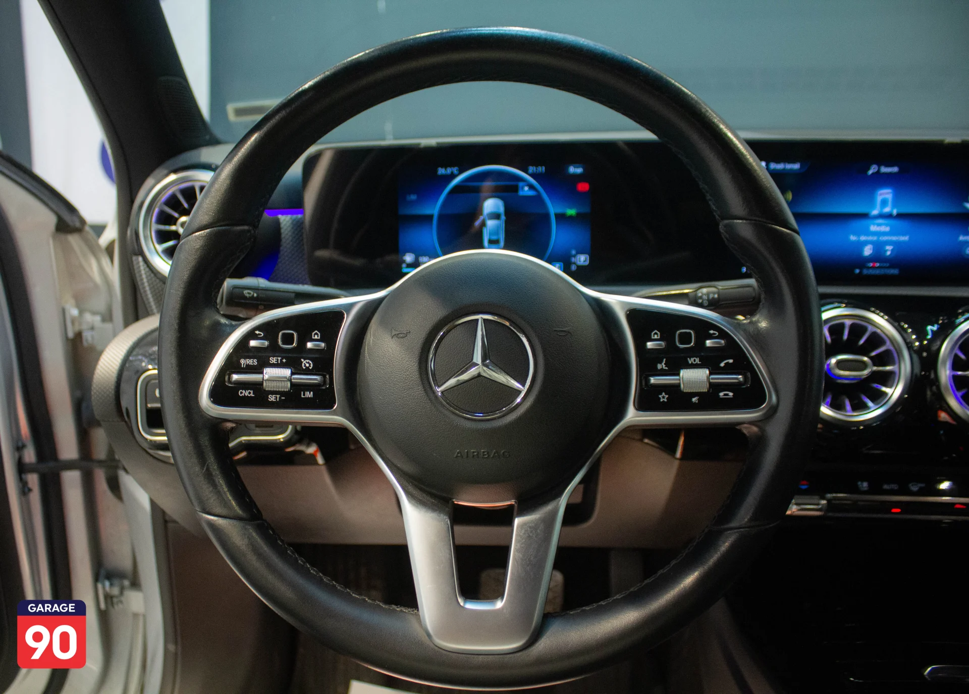 Mercedes A180 Wakeel 2021 - صورة 13