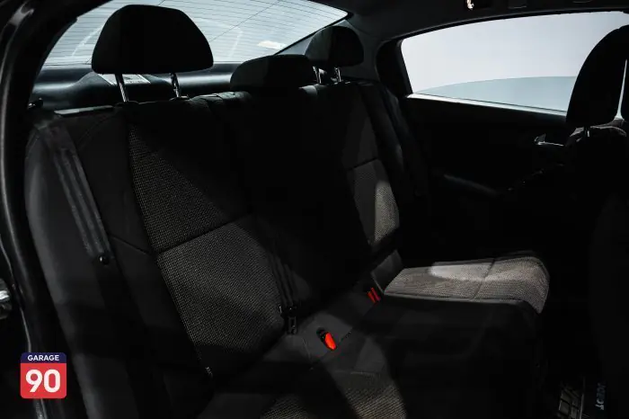 Peugeot 5008 2016 - صورة 17