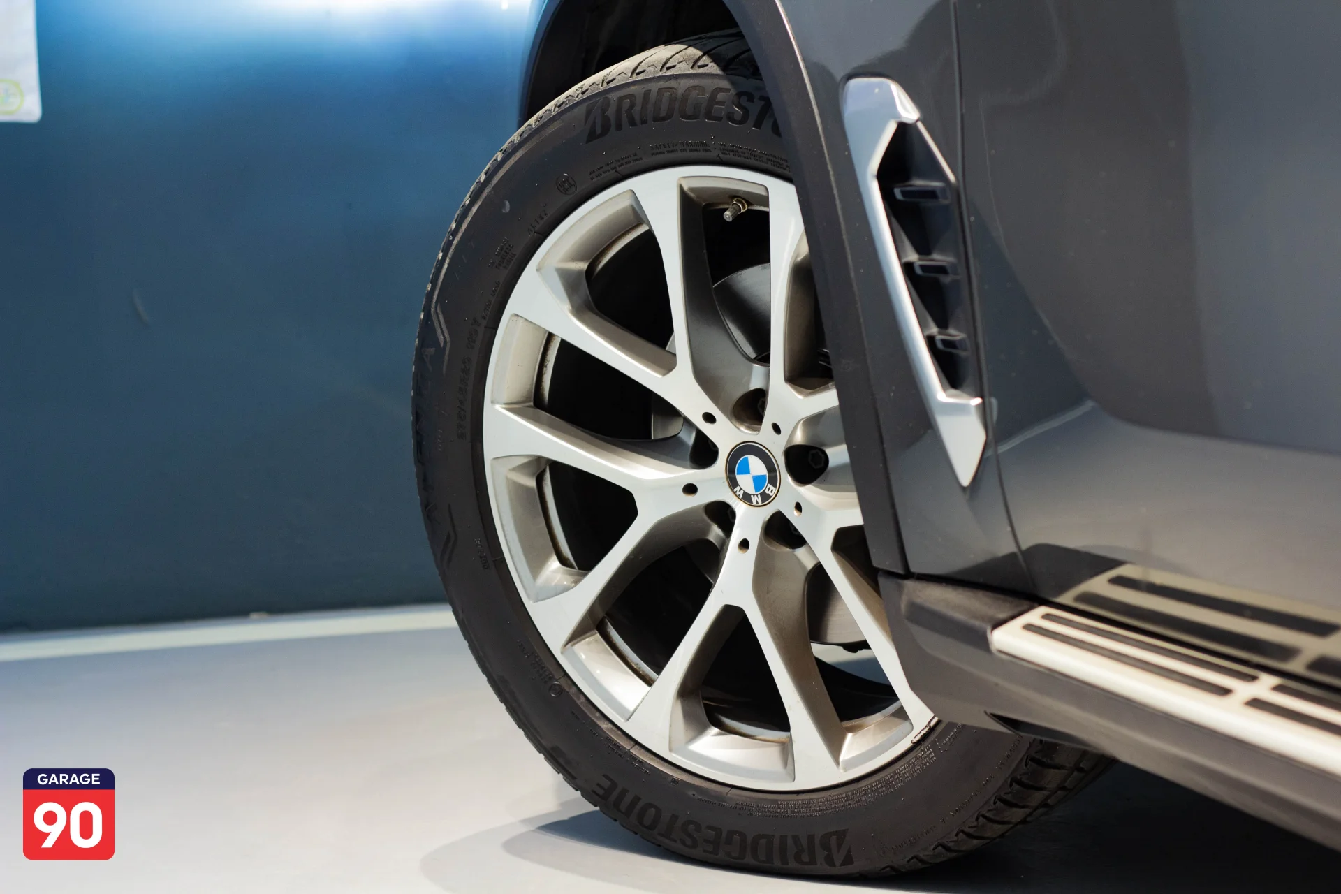 Bmw X5 X Drive 40i SUV Wakeel 2024 - صورة 10