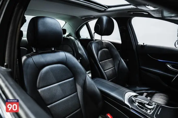 Mercedes-Benz C200 2019 - صورة 19
