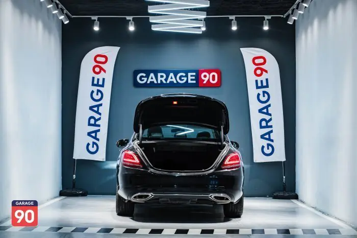 Mercedes-Benz C200 2019 - صورة 10