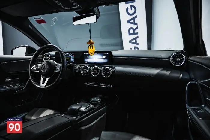 Mercedes-Benz A180 2021 - صورة 14