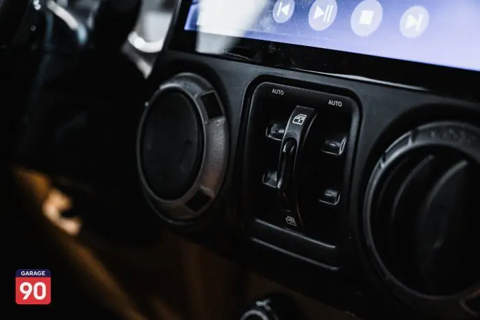 Jeep Wrangler 2017 - صورة 16