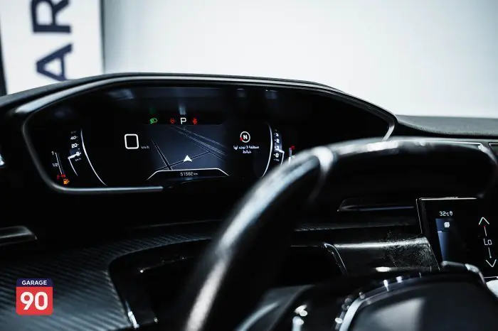 Peugeot 5008 2021 - صورة 12