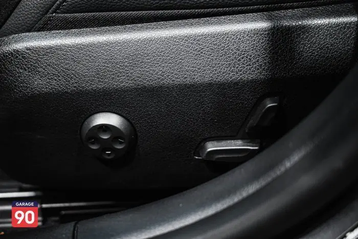 Mercedes-Benz C180 2022 - صورة 19
