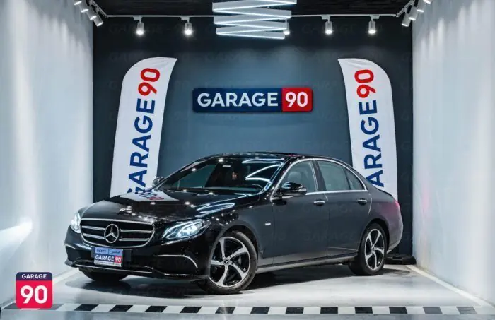Mercedes-Benz E200 2020 - صورة 2