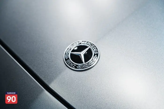 Mercedes-Benz E300 2021 - صورة 9