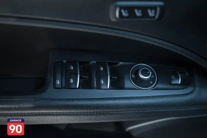 Alfa Romeo Stelvio 2020 - صورة 19
