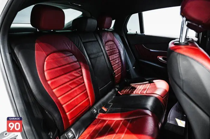 Mercedes-Benz GLC250 2018 - صورة 18
