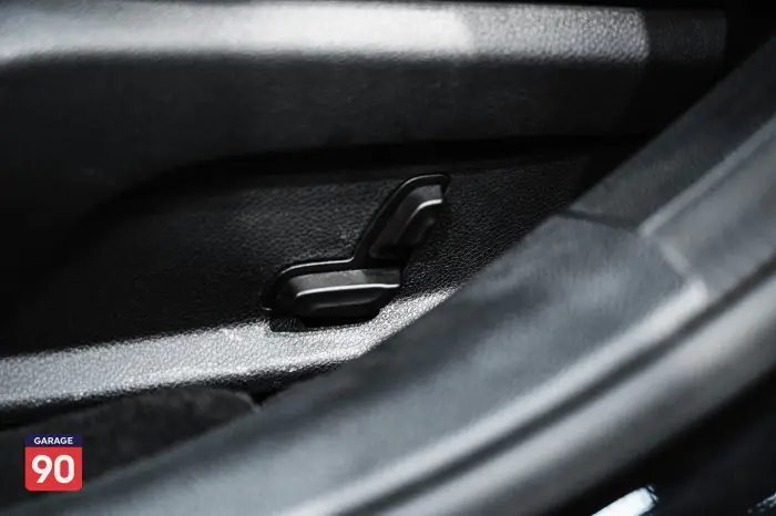 Mercedes-Benz E350 2018 - صورة 19