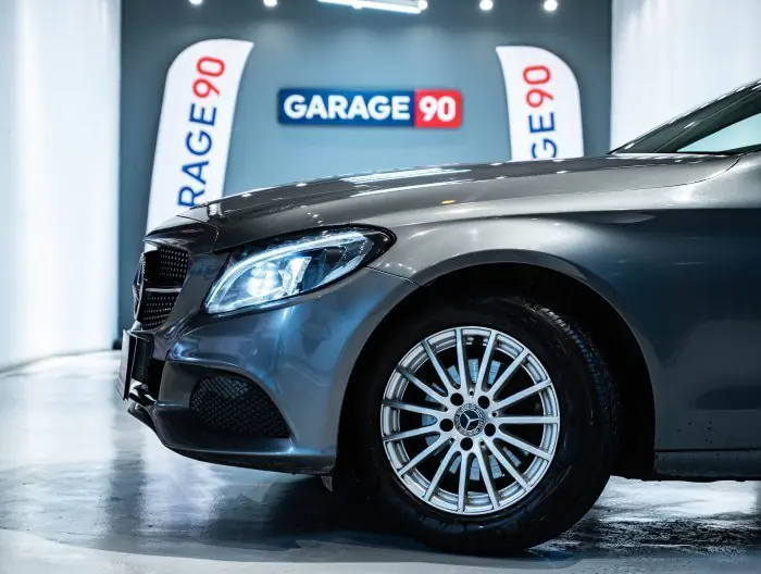 Mercedes-Benz C180 2018 - صورة 7