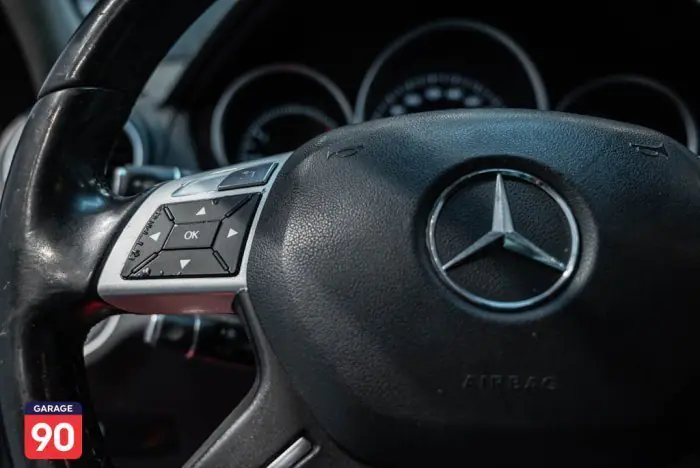 Mercedes-Benz C180 2014 - صورة 14