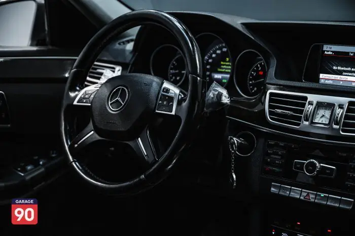 Mercedes-Benz E200 2015 - صورة 13