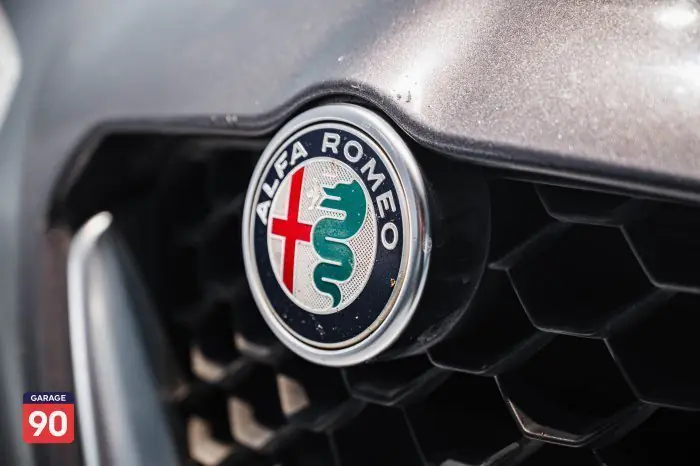 Alfa Romeo Giulia 2020 - صورة 8