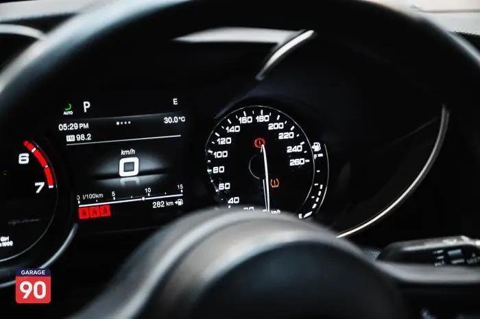Alfa Romeo Giulia 2020 - صورة 12