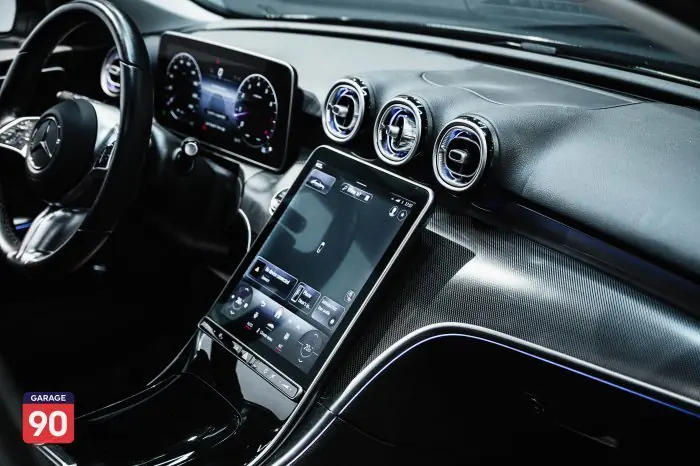 Mercedes-Benz C200 2022 - صورة 13