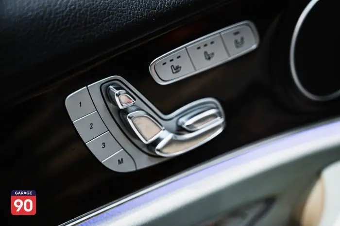 Mercedes-Benz E350e 2018 - صورة 17