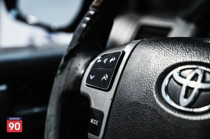 Toyota Land Cruiser 2011 - صورة 14