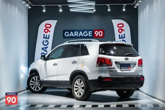 Kia Sorento 2012 - صورة 5