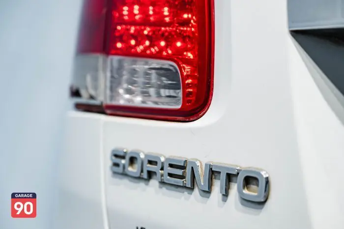 Kia Sorento 2012 - صورة 13