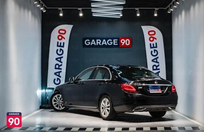 Mercedes-Benz C200 2019 - صورة 6