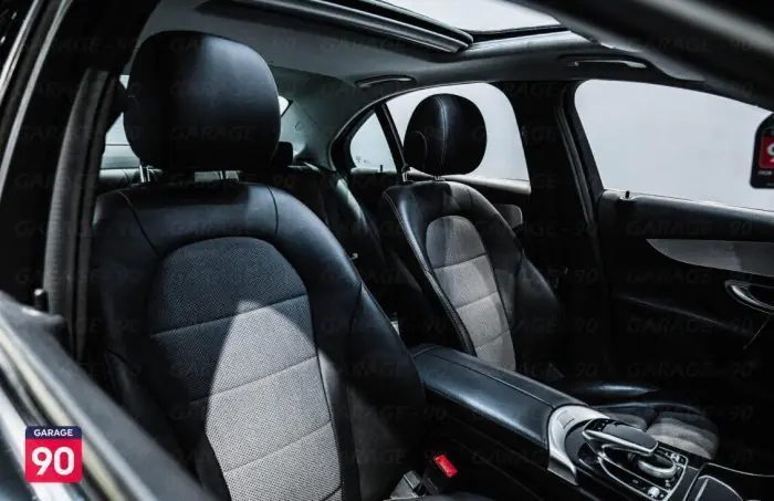 Mercedes-Benz C200 2019 - صورة 13