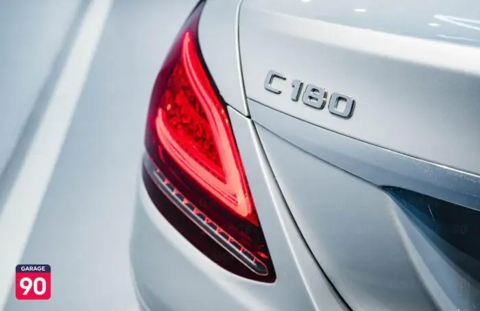 Mercedes-Benz C180 2019 - صورة 7