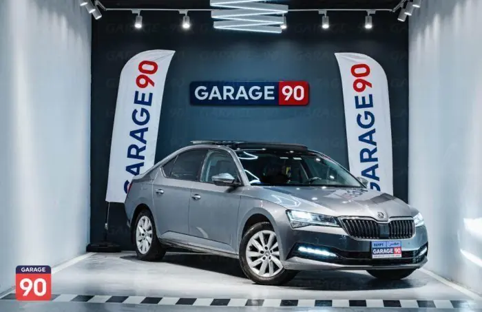 Skoda superb 2022 - صورة 3