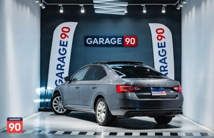 Skoda superb 2022 - صورة 5