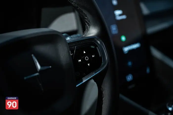 Volvo Polestar 2021 - صورة 17